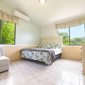 Campina Retreat - Scenic Mountain Views Holiday home Utuado