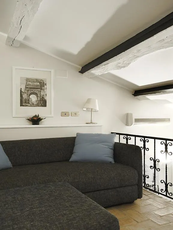 Antiche Residenze Romane - Campo De' Fiori 0*, Rome Italy
